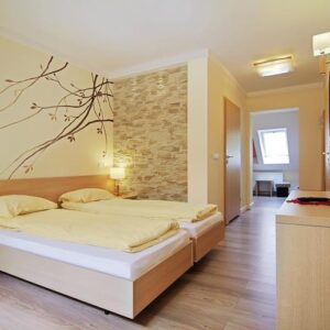 Rezerwacja: Noworoczny Obóz Jogi i Autoterapii – 29.12–03.01 Brenna – Studio 2 pokojowe